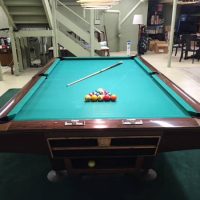 Pool Table Brunswick 9' Gold Crown 3