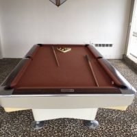 Vintage Pool Table Unbelievable Condtion-SOLD