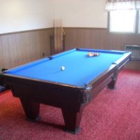 Like New!! Brunswick Pool Table