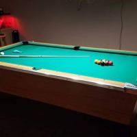 8Ft Valley Pool Table Pro Cut Rails